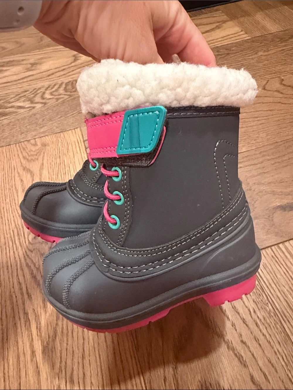 Cat & Jack Gray and Pink Kids Snow Boots